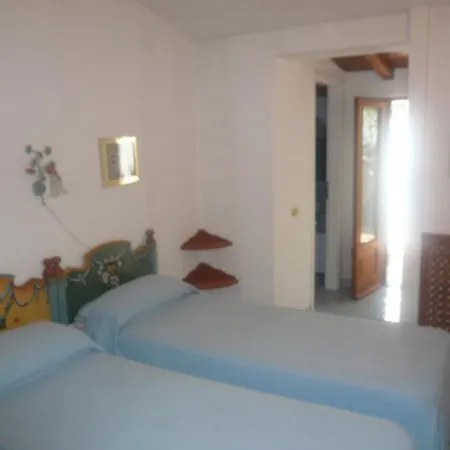 Villa Sleeps 14 Pool Wifi